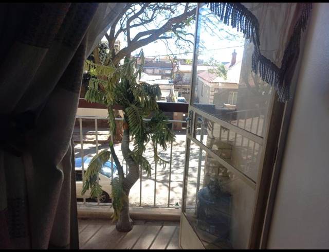 2 BEDROOM APARTMENT FOR SALE IN YEOVILLE